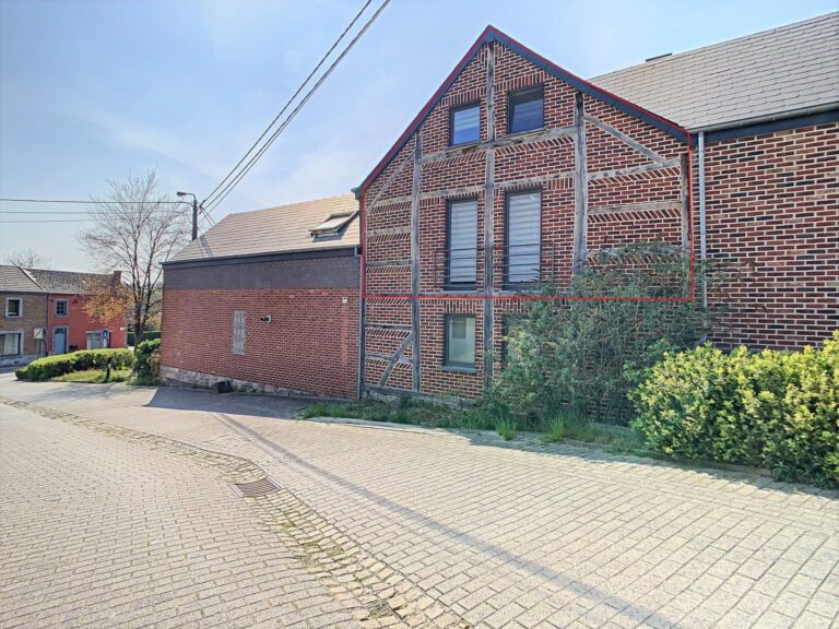 Condrogest - Appartement duplex 2 chambres à vendre à Somme-Leuze