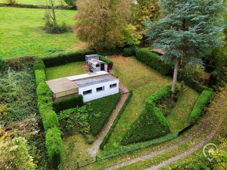 Condrogest - Caravane résidentielle à vendre à Hastière