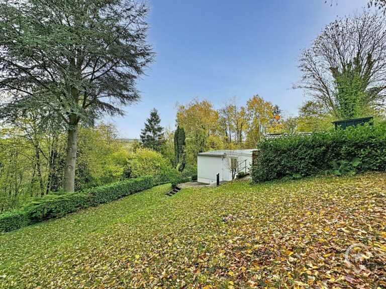 Condrogest - Caravane résidentielle à vendre à Hastière