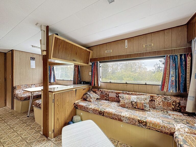 Condrogest - Caravane résidentielle à vendre à Hastière