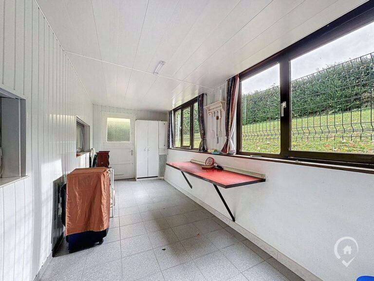 Condrogest - Caravane résidentielle à vendre à Hastière