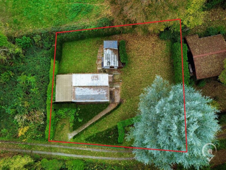 Condrogest - Caravane résidentielle à vendre à Hastière