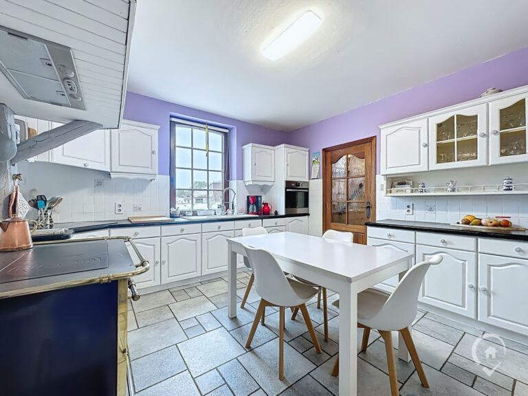 Condrogest - SOUS OPTION !!! Superbe maison avec magnifique jardin à vendre à Deulin