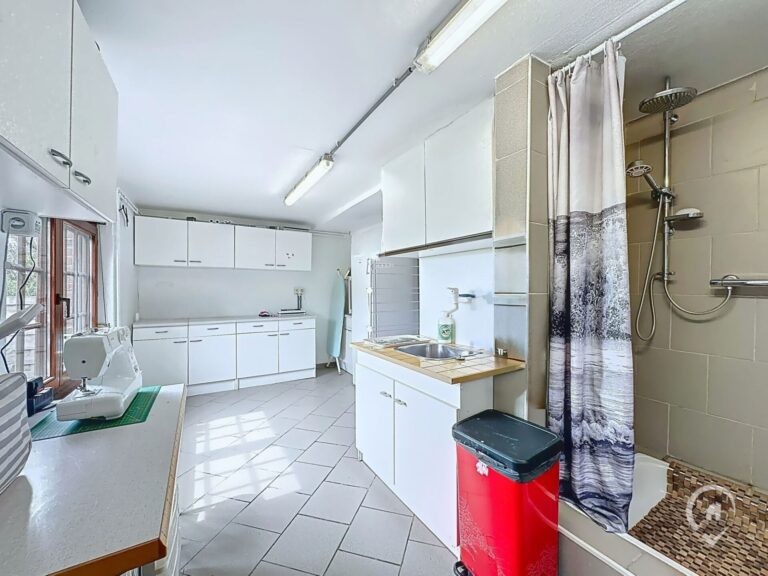 Condrogest - SOUS OPTION !!! Superbe maison avec magnifique jardin à vendre à Deulin
