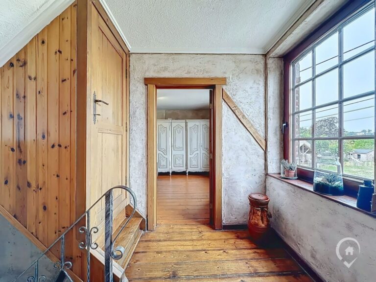 Condrogest - SOUS OPTION !!! Superbe maison avec magnifique jardin à vendre à Deulin