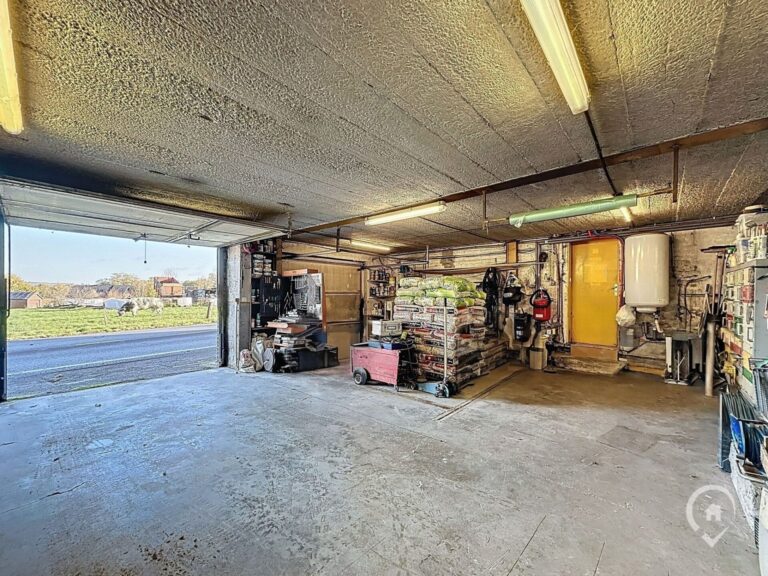 Condrogest - SOUS OPTION !!! Superbe maison avec magnifique jardin à vendre à Deulin