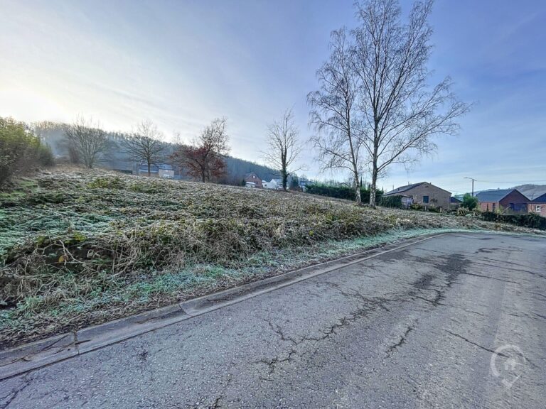 Condrogest - Terrain à lotir de 28 ares pour 4 lots à vendre