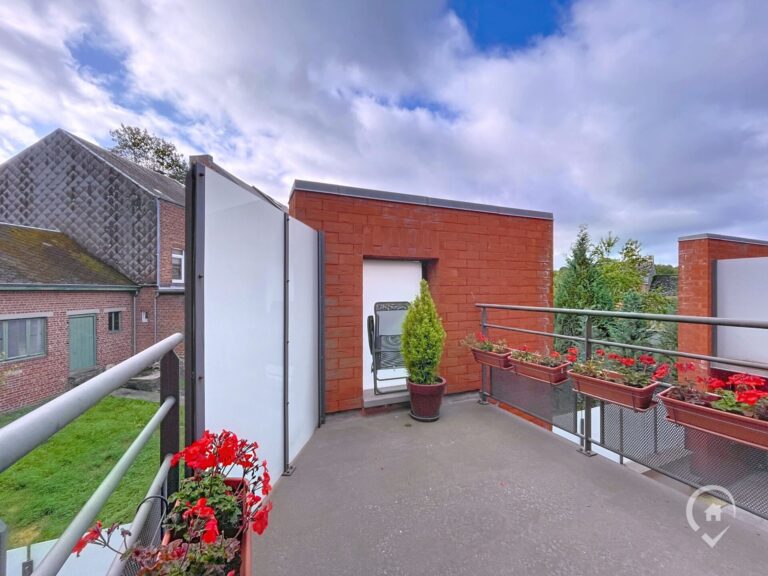 Condrogest - VENDU !!! Appartement 2 chambres avec terrasse à vendre à Ciney