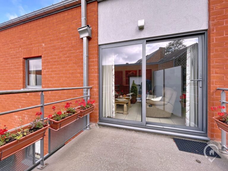 Condrogest - VENDU !!! Appartement 2 chambres avec terrasse à vendre à Ciney