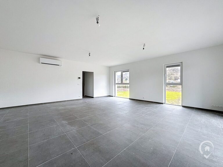 Condrogest - Appartement 3 chambres à vendre à Yvoir