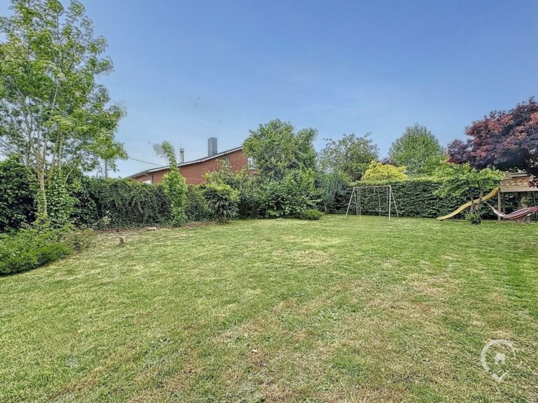 Condrogest - Villa de 200m² habitables 4 chambres à vendre à Dinant