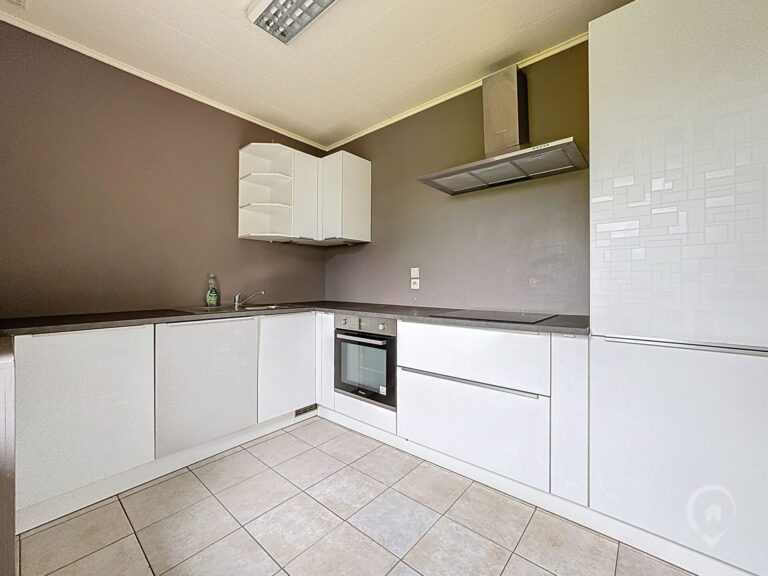 Condrogest - Villa de 200m² habitables 4 chambres à vendre à Dinant