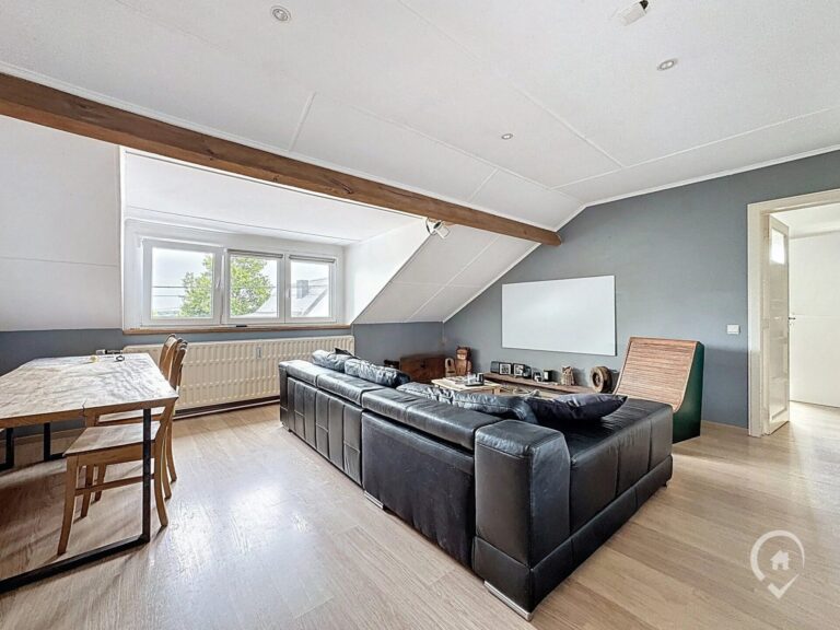 Condrogest - Villa de 200m² habitables 4 chambres à vendre à Dinant