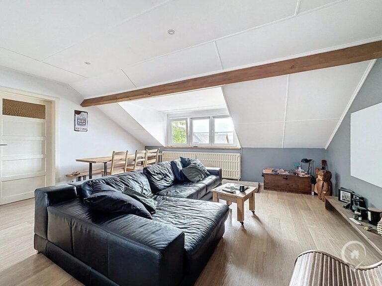 Condrogest - Villa de 200m² habitables 4 chambres à vendre à Dinant