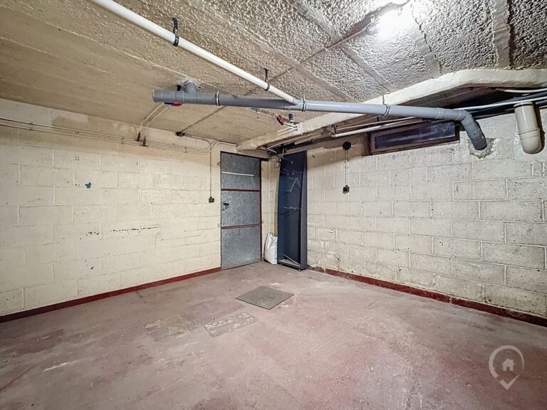 Condrogest - Villa de 200m² habitables 4 chambres à vendre à Dinant