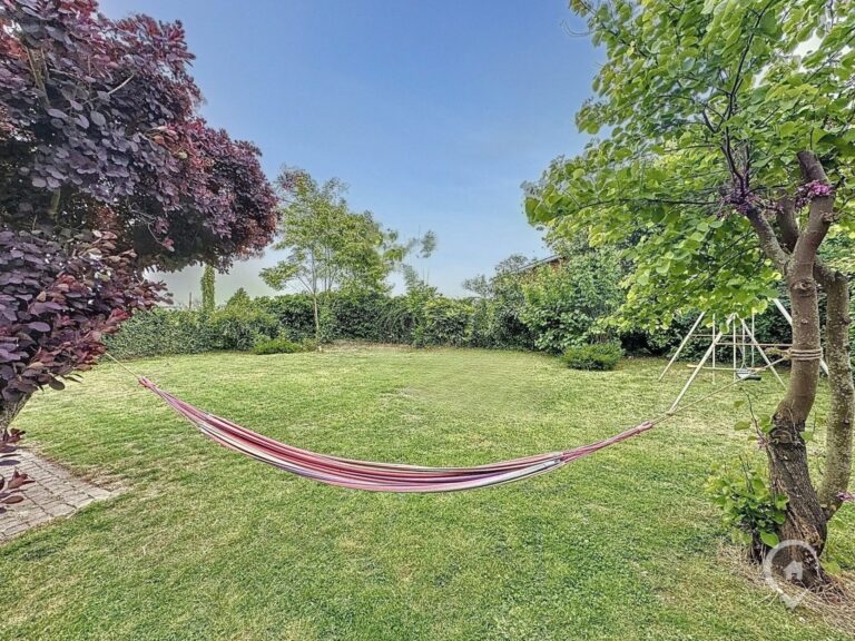 Condrogest - Villa de 200m² habitables 4 chambres à vendre à Dinant