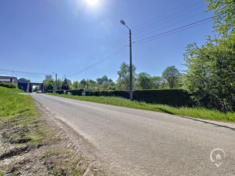 Condrogest - Beau terrain 20m de façade