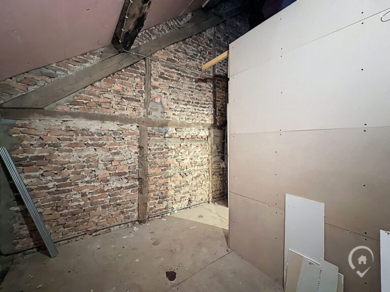 Condrogest - Authentique maison en pierres et colombages dans le village classé de Felenne