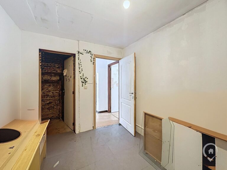 Condrogest - Authentique maison en pierres et colombages dans le village classé de Felenne