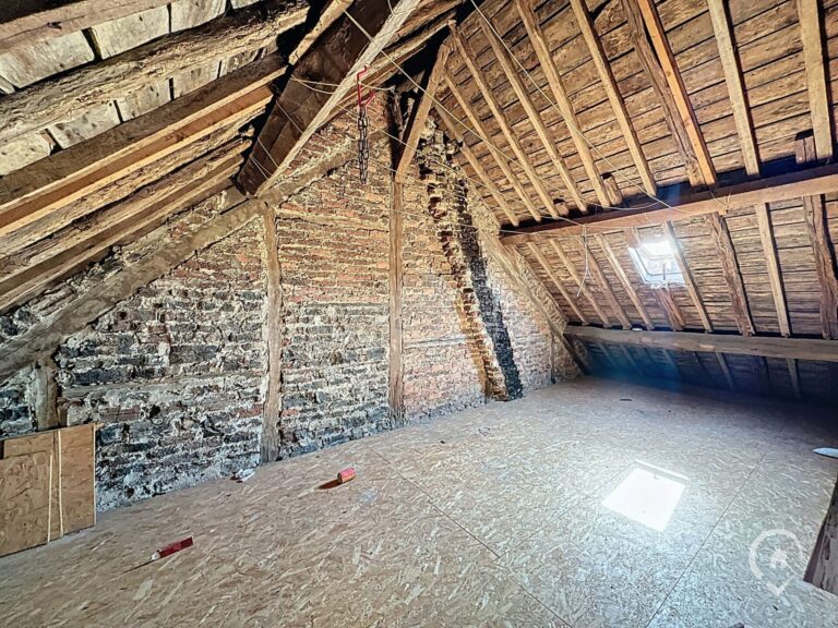 Condrogest - Authentique maison en pierres et colombages dans le village classé de Felenne