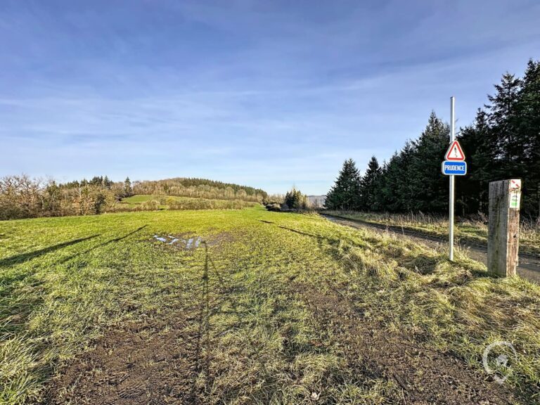 Condrogest - Terrain en zone agricole - 1.880 m² à vendre