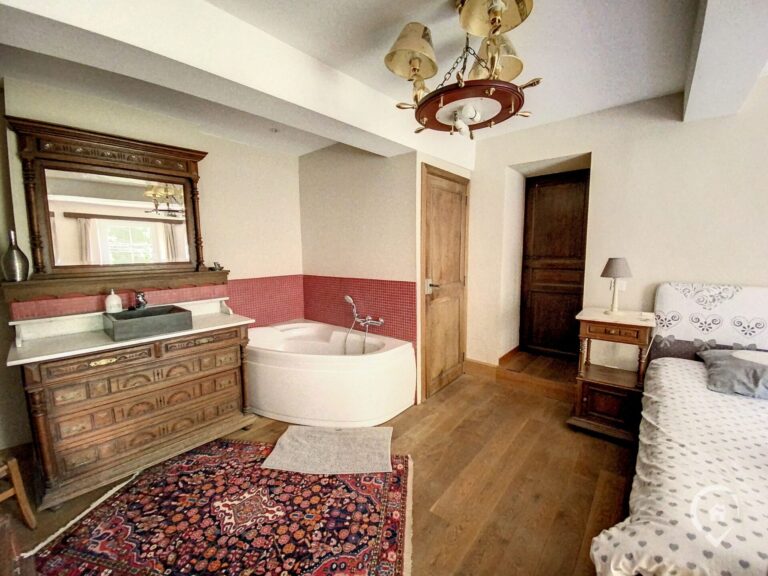 Condrogest - Bien d'exception à vendre à Baronville / Beauraing