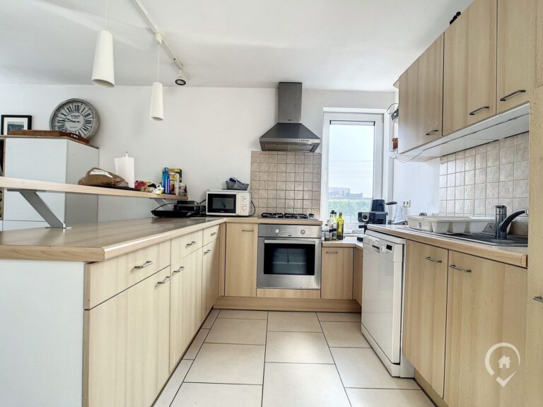 Condrogest - Duplex 3 chambres avec balcon