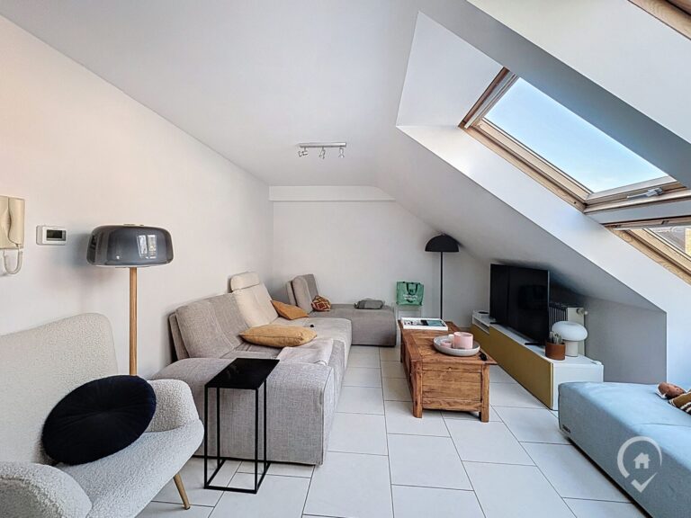 Condrogest - Duplex 3 chambres avec balcon