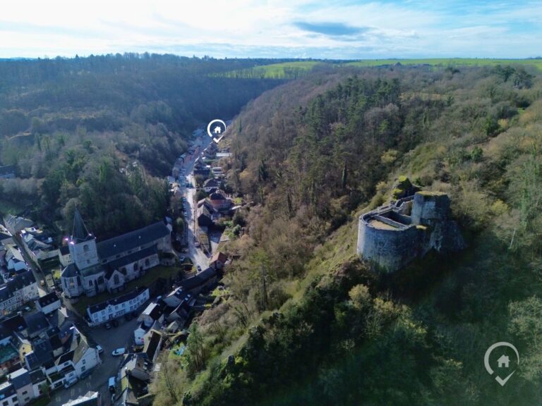 Condrogest - Terrain à bâtir de 6,5 ares à vendre à Bouvignes - Dinant