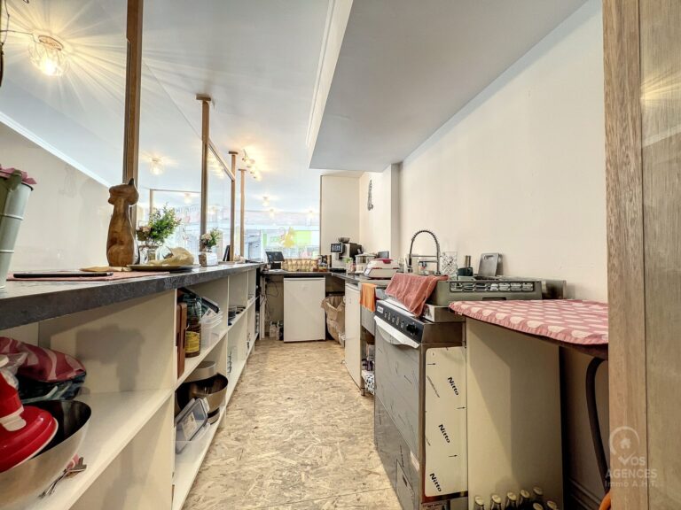 Condrogest - Belle surface commerciale à louer dans le centre de Namur