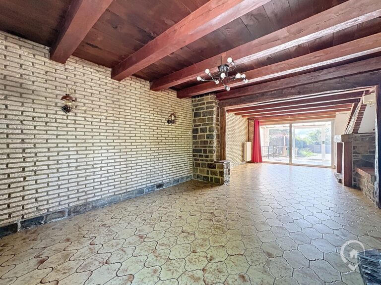 Condrogest - Fermette 3 chambres à vendre à Awagne