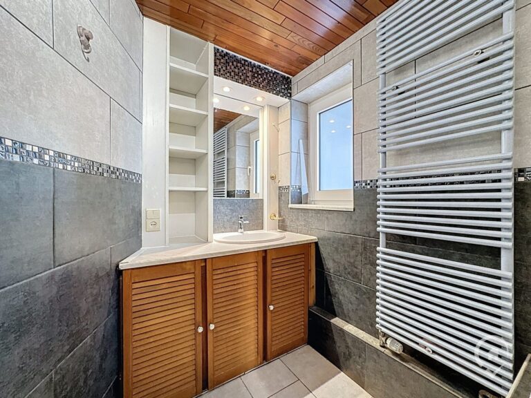 Condrogest - Fermette 3 chambres à vendre à Awagne