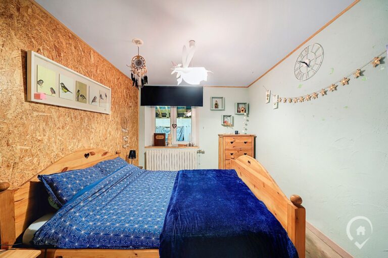 Condrogest - Authentique maison à vendre dans le centre d'Hastière