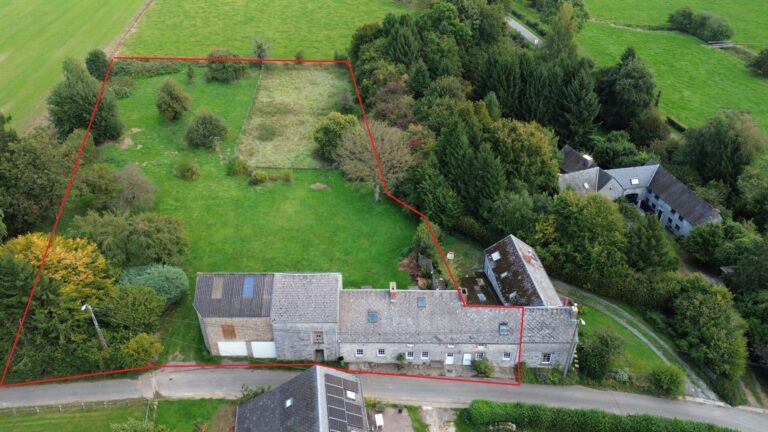 Condrogest - VENDU!!! Magnifique propriété 6 chambres à vendre à Ohey