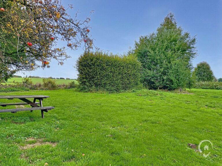 Condrogest - VENDU!!! Magnifique propriété 6 chambres à vendre à Ohey