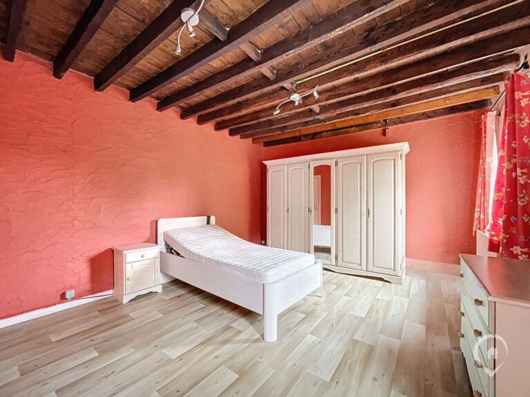 Condrogest - VENDU!!! Magnifique propriété 6 chambres à vendre à Ohey