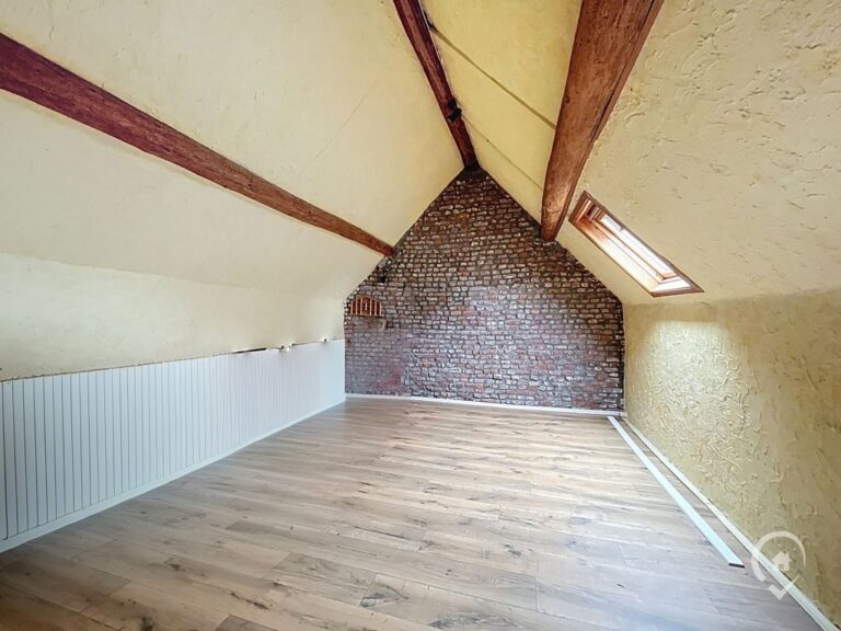 Condrogest - VENDU!!! Magnifique propriété 6 chambres à vendre à Ohey