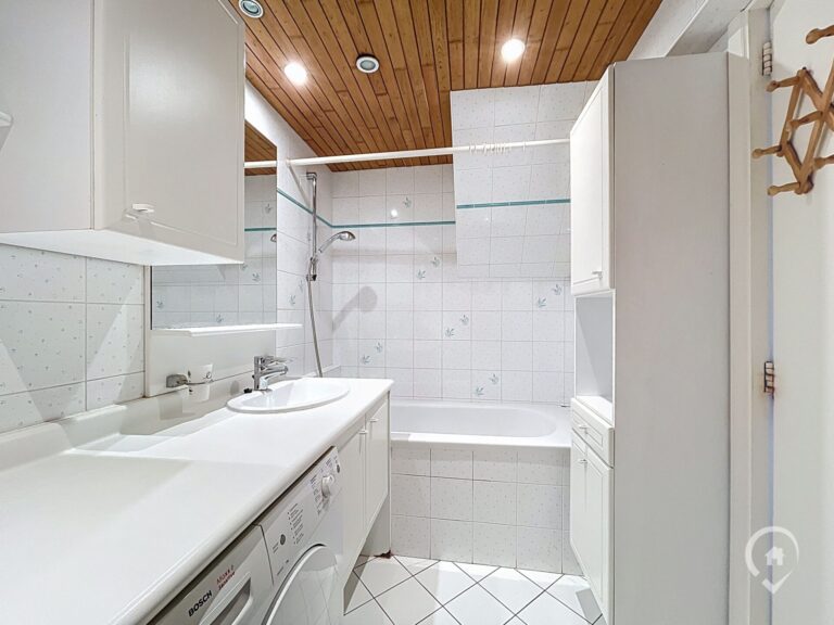 Condrogest - VENDU!!! Magnifique propriété 6 chambres à vendre à Ohey