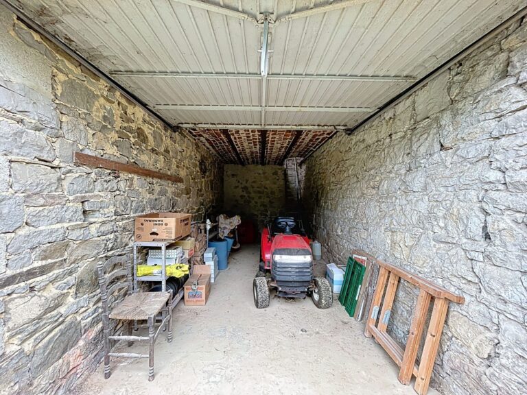 Condrogest - VENDU!!! Magnifique propriété 6 chambres à vendre à Ohey