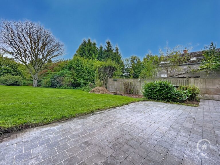 Condrogest - VENDU!!! Magnifique propriété 6 chambres à vendre à Ohey