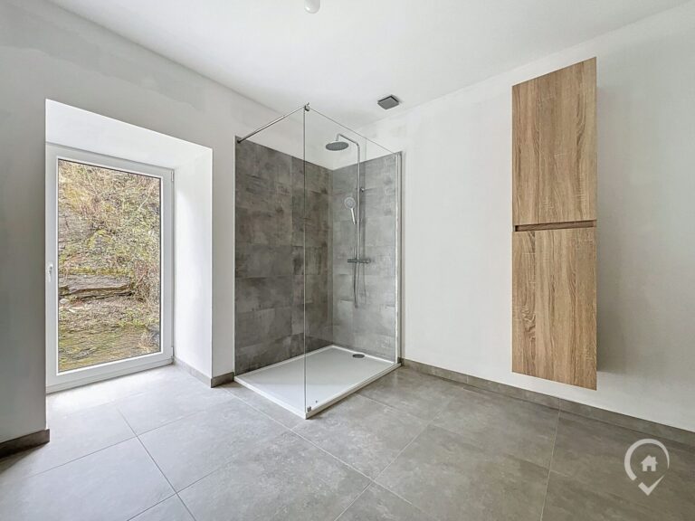 Condrogest - Maison totalement rénovée PEB A+ à vendre à Willerzie