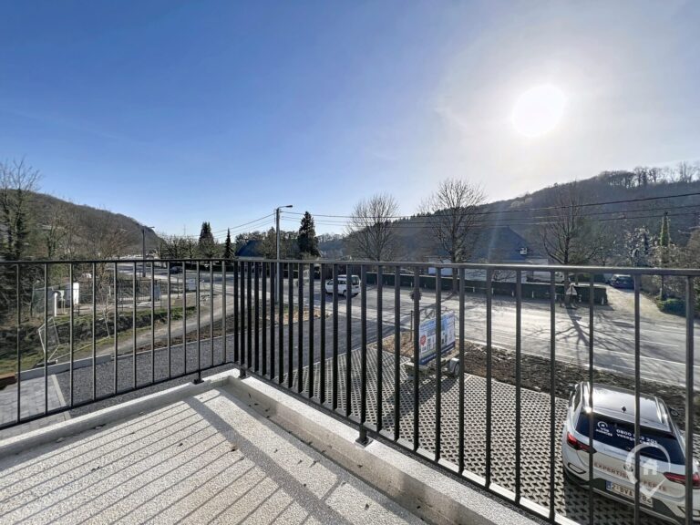 Condrogest - Appartement neuf 2 chambres à vendre à Yvoir