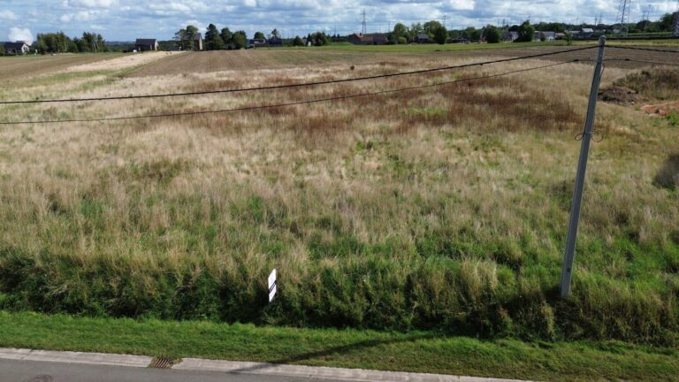 Condrogest - Magnifique terrain de 18,92 ares à vendre à la Sarte