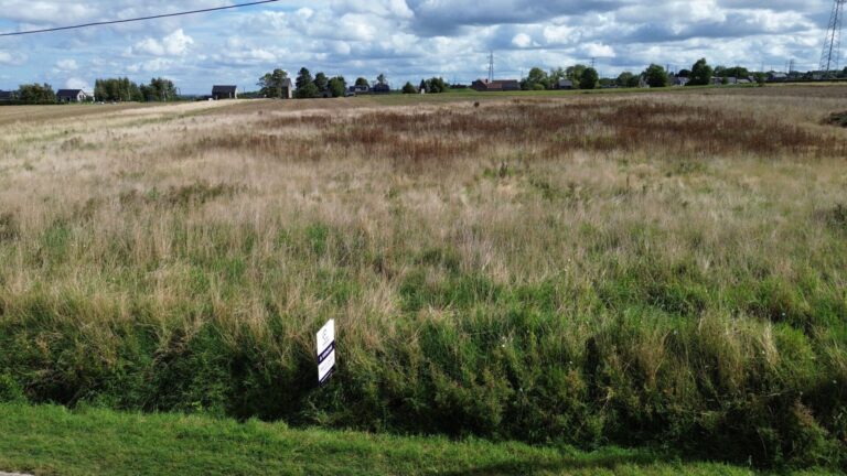 Condrogest - Magnifique terrain de 18,92 ares à vendre à la Sarte