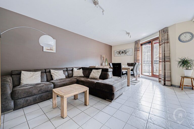 Condrogest - Appartement 2 chambres bord de Meuse à Dinant