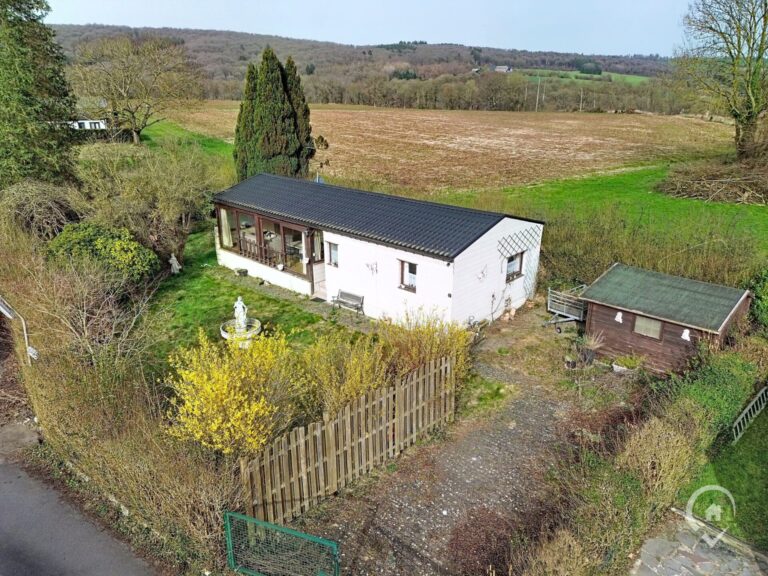 Condrogest - Chalet 2 chambres à vendre à la Gayolle, à Yvoir