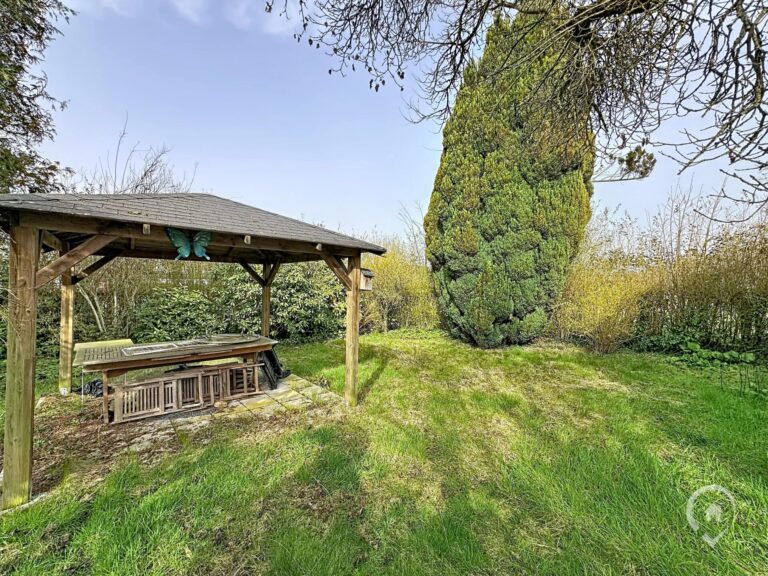 Condrogest - Chalet 2 chambres à vendre à la Gayolle, à Yvoir