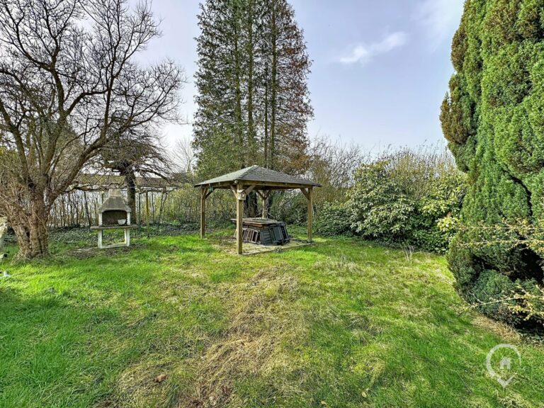 Condrogest - Chalet 2 chambres à vendre à la Gayolle, à Yvoir