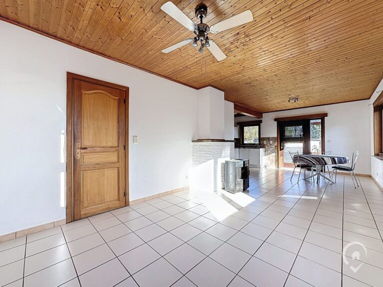 Condrogest - Maison 2 chambres à vendre à Hastière