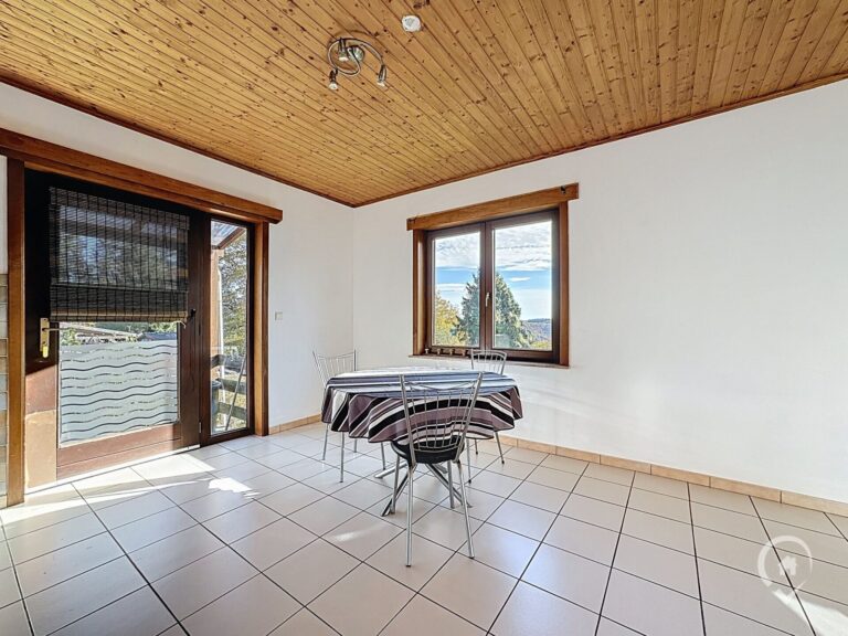 Condrogest - Maison 2 chambres à vendre à Hastière